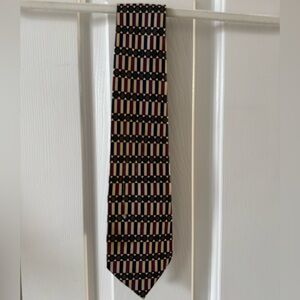 Albert Nipon Men’s Geometric Patterned Tie